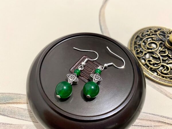 Green Chalcedony Earring-Gemstone dangle drop earrings-Hypoallergenic Earrings-925 sterling silver earrings-Minimalist earrings