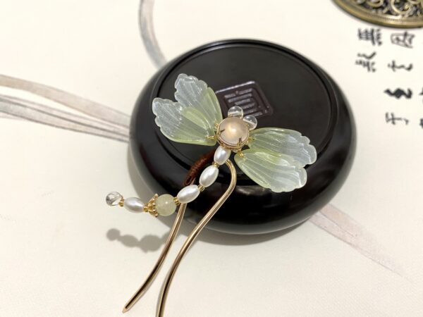 dragonfly hair accessories